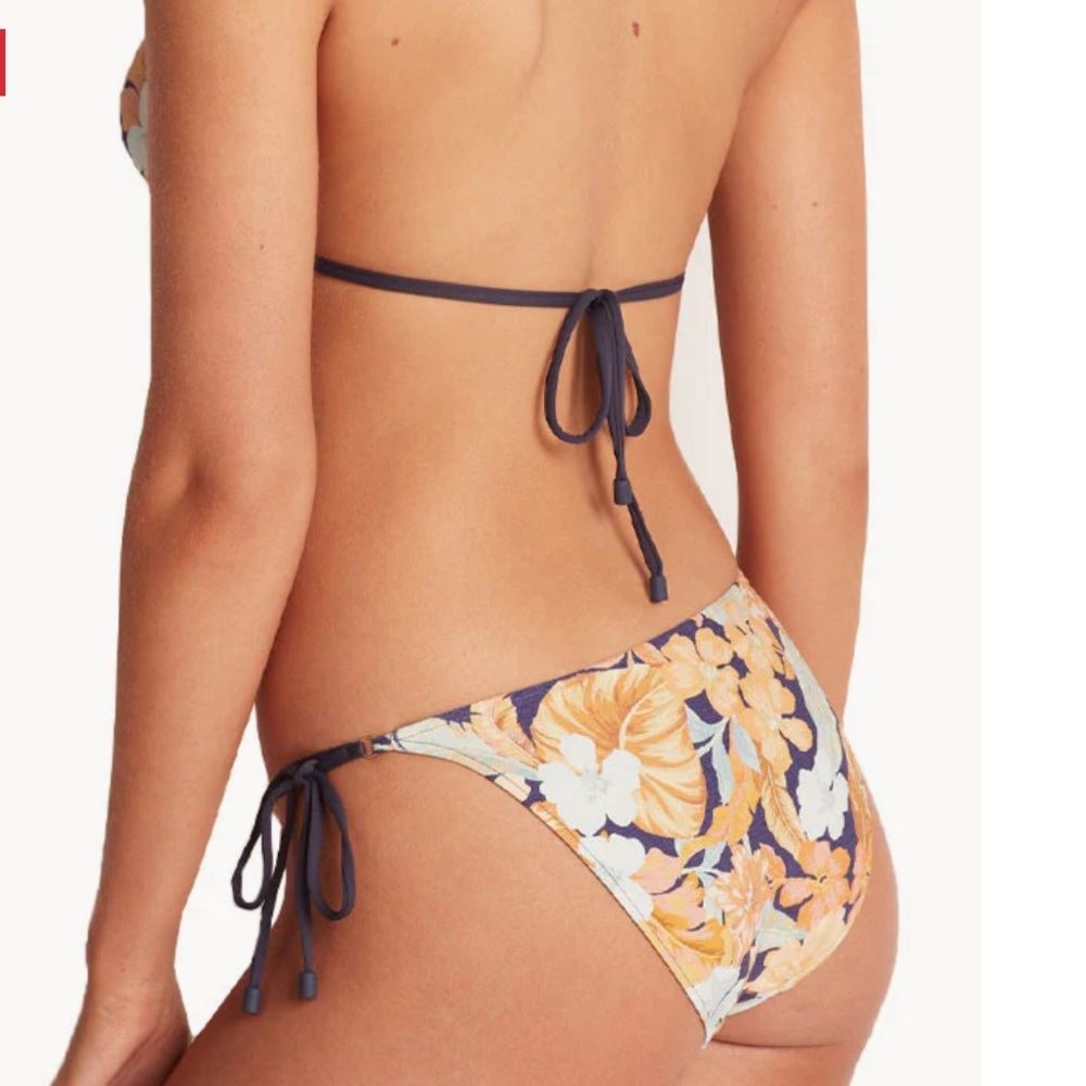 NWT Monte and Lou Paraiso Navy Blue and Orange
Floral String Bikini Set Size 6 - Picture 2 of 16